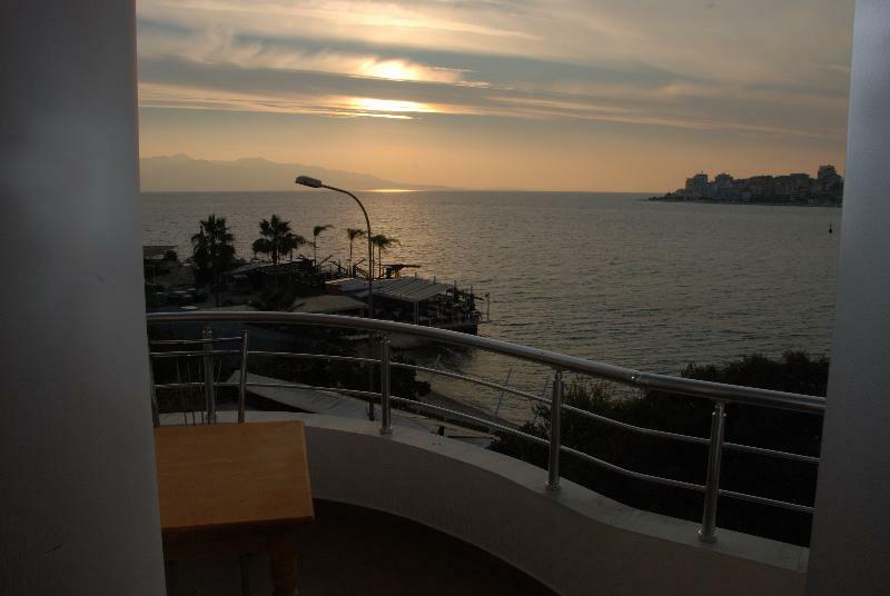 Hotel Strora Sarande Luaran gambar